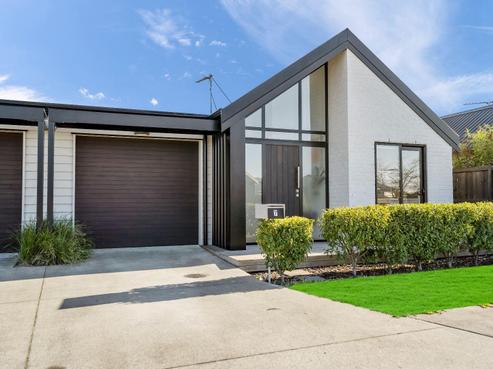 7 Parachute Crescent, Papakura