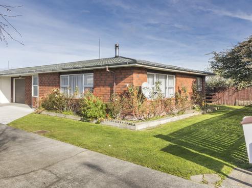 16 Blenheim Place, Feilding