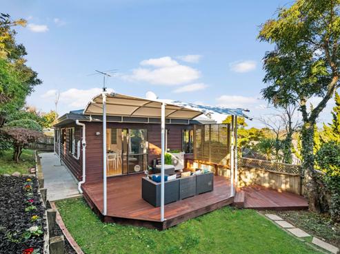 2/9 Stoneleigh Court, Sunnynook