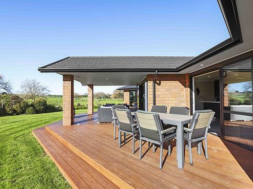1/1606 Kakaramea Road, Ngahinapouri