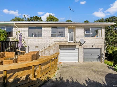2/1 Piripiri Crescent, Torbay