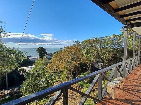 22 Bute Street, Moeraki