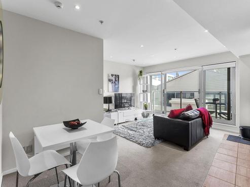 522/74 Taranaki Street, Te Aro