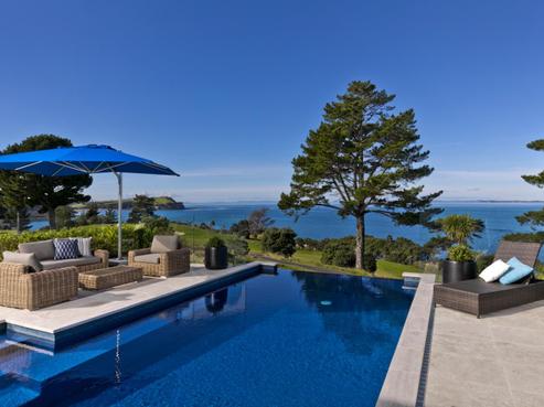 8 Pacific Cliffs Drive, Gulf Harbour