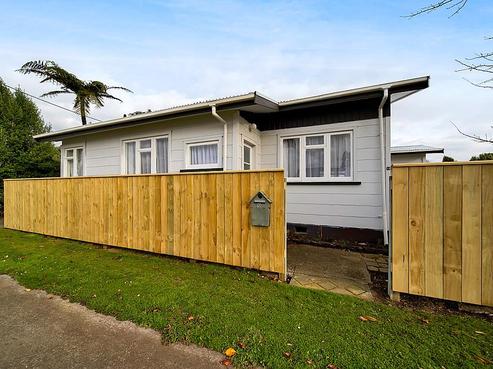 12 Pitt Street, Normanby