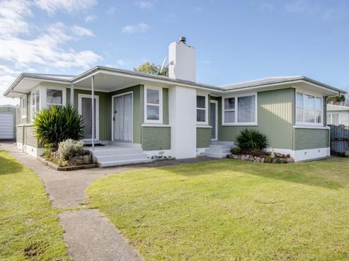 411 Huia Street, Camberley