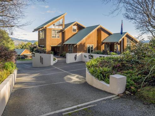 63 Sunglo Terrace, Otaki