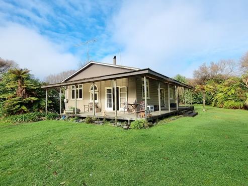 16 Macdougall Avenue, Dunollie