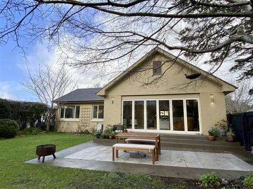 53 Gladstone Terrace, Gladstone