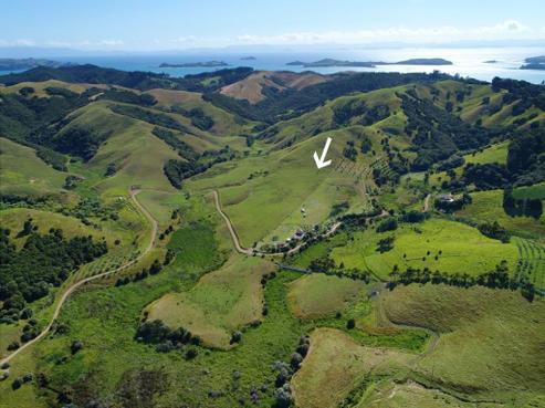 521 Orapiu Road, Waiheke Island