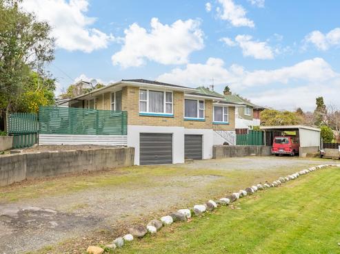 1328 Fergusson Drive, Brown Owl