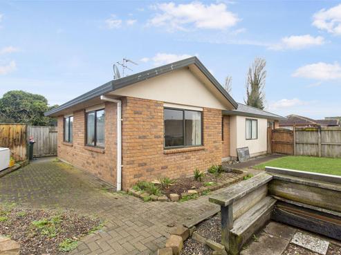 11 Portrush Lane, Takanini