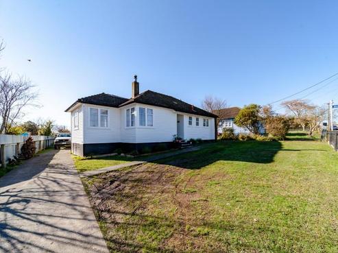 2 Freyberg Terrace, Waipukurau and Surrounds