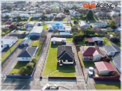 17 Avenue Road, Foxton