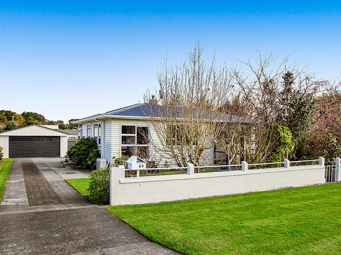 77 Blake Street, Waitara