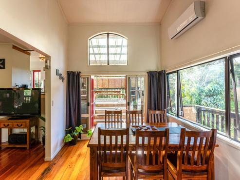 23 Lannan Road, Surfdale