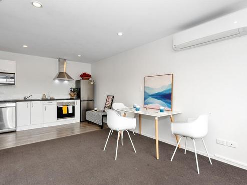 6/100 Knighton Road, Hillcrest
