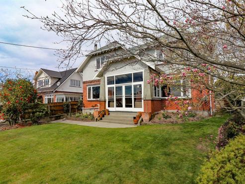 8 Irvine Street, Highfield