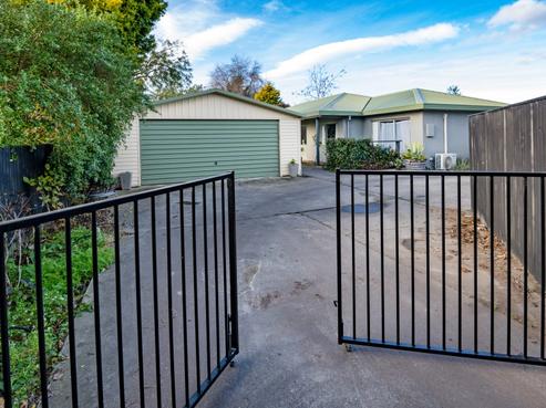 210B Pattison Road, Akina