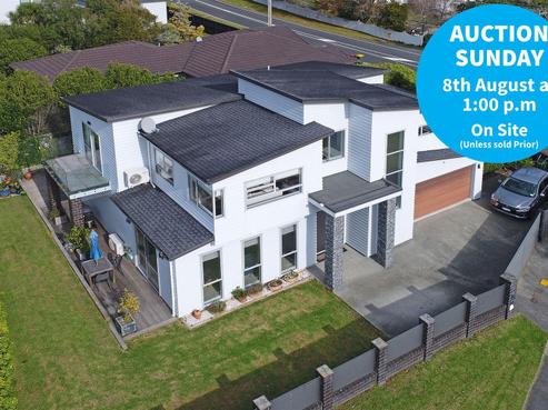 114 Lake Panorama Drive, Henderson Valley