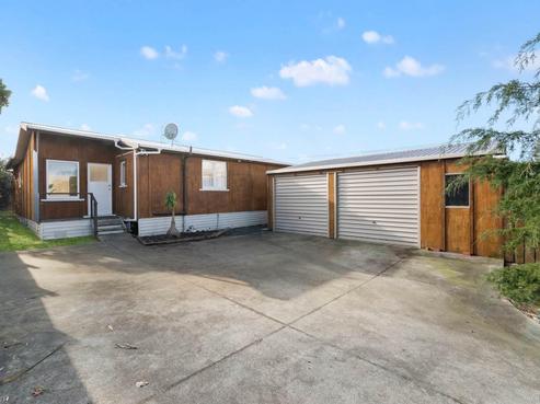 98 Second View Avenue, Beachlands