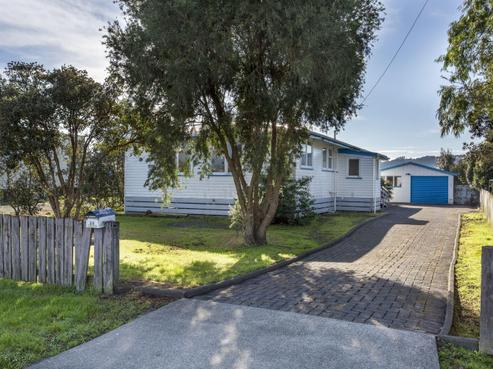55 Parakai Avenue, Parakai
