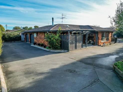 3 Snowden Place, Brightwater