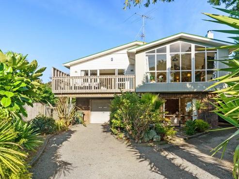 18 Island View Terrace, Waikanae Beach