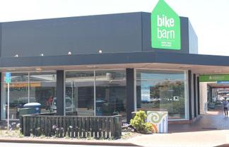 High profile corner site for sale