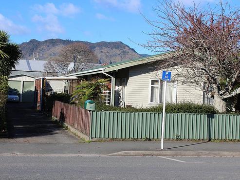 92 Commercial Street, Takaka