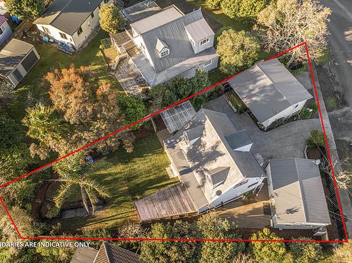 13 Wallace Road, Ranui