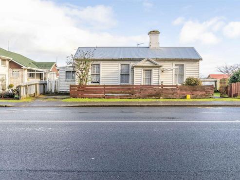 212 Kelvin Street, Avenal