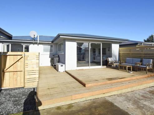 54 Helmsdale Street, Waverley