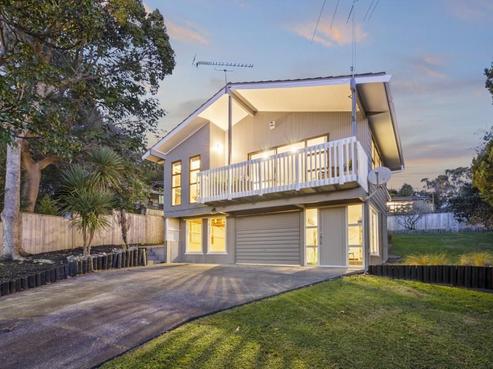 27 William Hadlow Place, Hatfields Beach