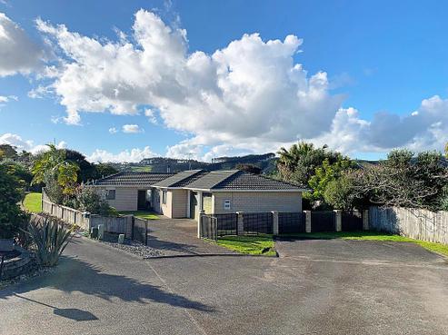 52 Cabeleigh Drive, Helensville