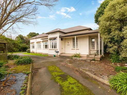 30 Camberwell Road, Hawera