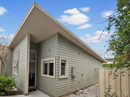 6D Gazeley Avenue, Silverdale