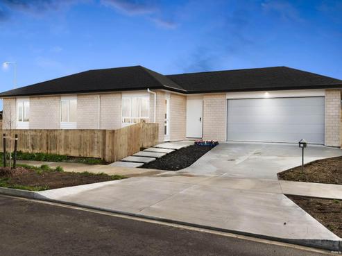 64 Tawhiti Road, Pukekohe
