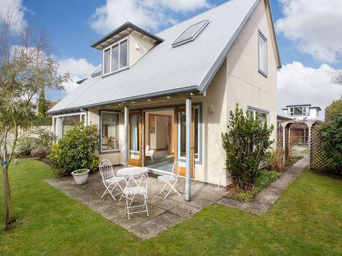 35 Wilfrid Street, Ilam