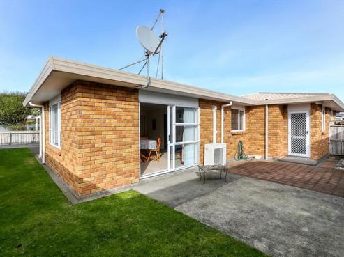 2/4 Normanby Street, Fitzroy