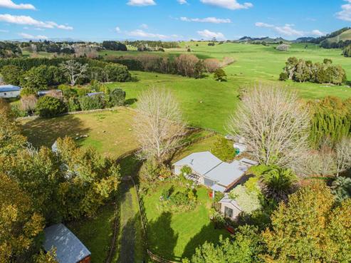 251 Tangihua Road, Maungakaramea
