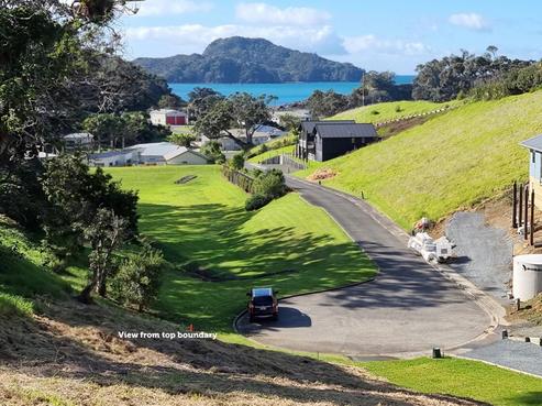 21 Omahu Nui Way, Oakura Coast