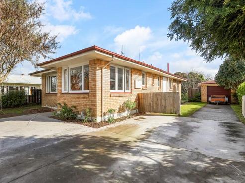 11 Walker Terrace, Dinsdale