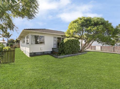 25 Glennandrew Drive, Half Moon Bay