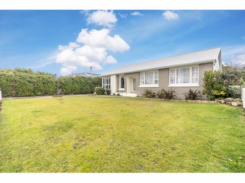 143 Dome Street, Newfield
