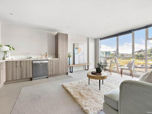 102/5 Rose Garden Lane, Albany