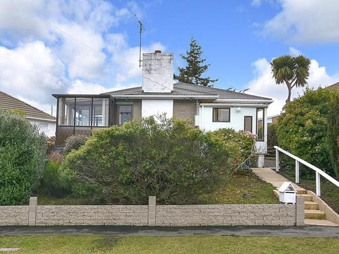 7 Allenby Avenue, Liberton