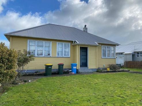 15 Derby Street, Eltham