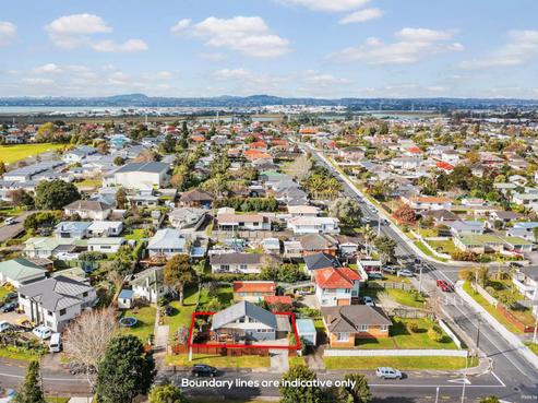 1 Ozich Avenue, Te Atatu South