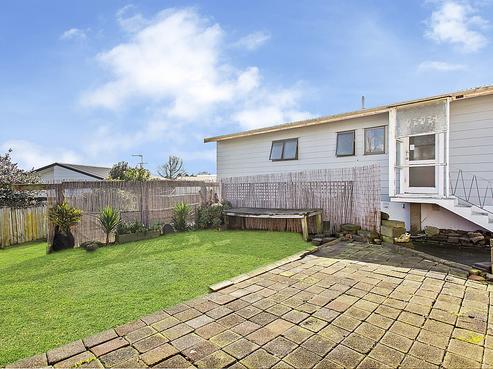 5 Iris Place, Clendon Park